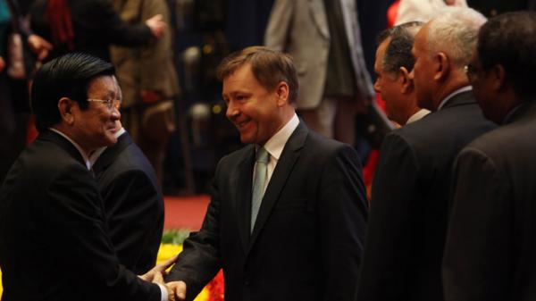 Amigos internacionales y recuerdos de la pasada guerra en Vietnam