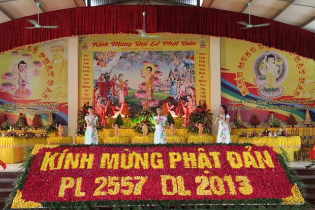 Actividades conmemorativas del aniversario 2557 del nacimiento de Buda