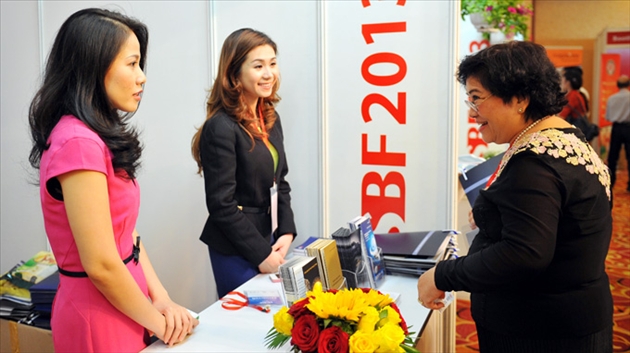 Empresas singapurenses confían en negocios a largo plazo en Vietnam