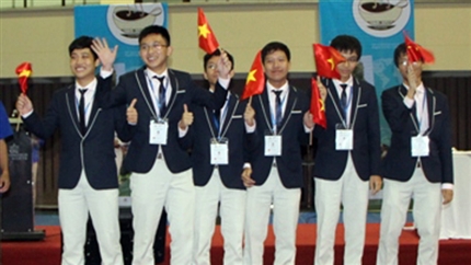 Gana Vietnam 3 medallas de oro en Olimpiada Internacional de Matemáticas 2013