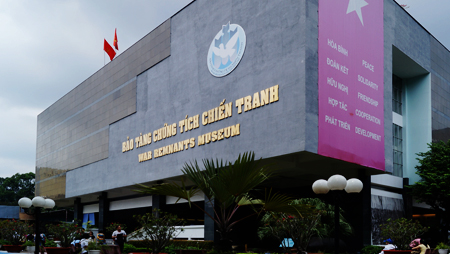 Ver vestigios de guerra para apreciar más la paz