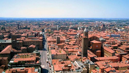 Vietnam aboga por promover intercambios comerciales con zonas económicas italianas