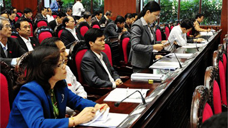 Diputados vietnamitas piden una gestión más eficaz del presupuesto estatal