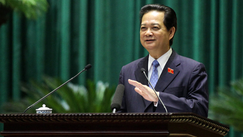 Interpelación de funcionarios del gobierno, en un Parlamento en renovación