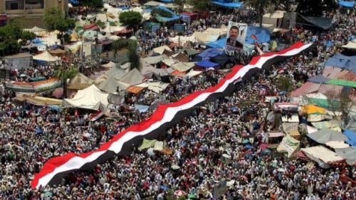 Egipto crea comisión para revisar la polémica Ley de Manifestación