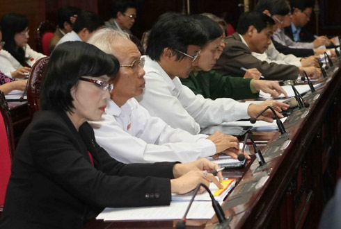 Parlamento vietnamita aprueba modificación de Ley de Tierra