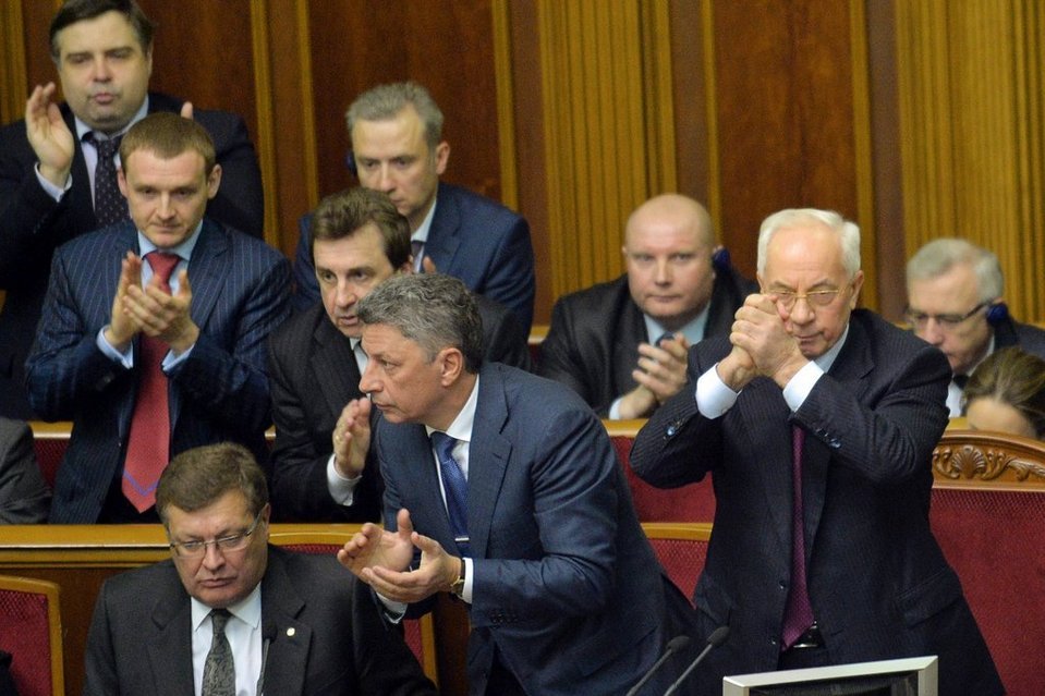 Fracasa moción de censura en Ucrania