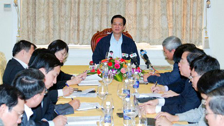 Sostiene primer ministro vietnamita sesión de trabajo en ciudad Hai Phong