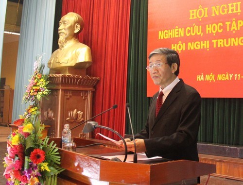 Celebran conferencia nacional sobre implementación de resoluciones partidistas