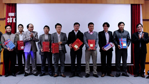 14 obras científicas galardonadas en la provincia de Nghe An