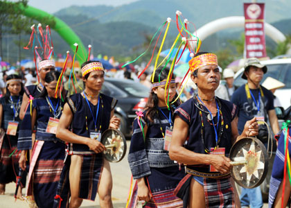Gobierno vietnamita se concentrará en reducir pobreza en minorías étnicas en 2014