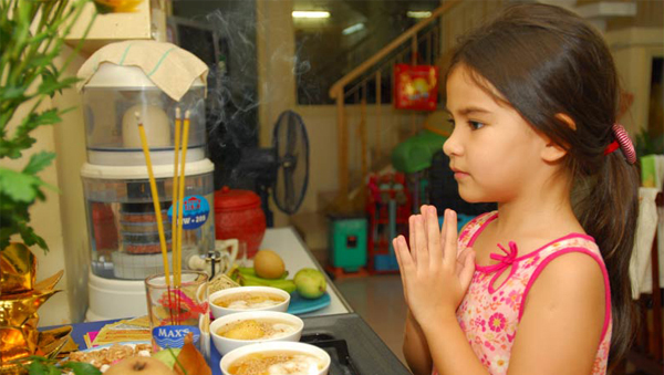 Singular acto de culto del pueblo vietnamita