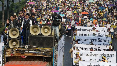 Oposición tailandesa pretende paralizar la capital