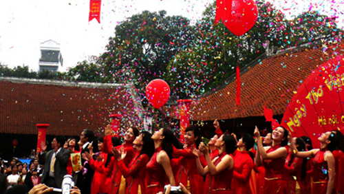 Inauguran duodécima versión del Día Nacional de la Poseía