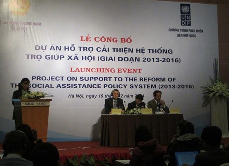 Lanza Vietnam proyecto para reformar sistema de apoyo social