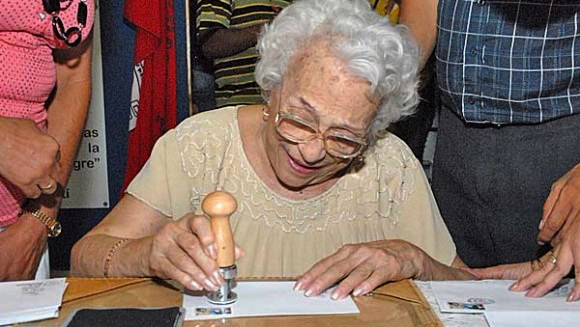 Despiden a la heroína del Moncada, Melba Hernández – camarada del pueblo vietnamita