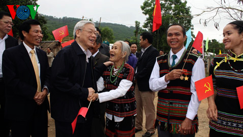 Secretario general del Partido Comunista de Vietnam visita provincia Thua Thien - Hue