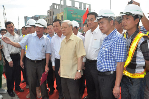 Secretario General Nguyen Phu Trong visita ciudad Da Nang