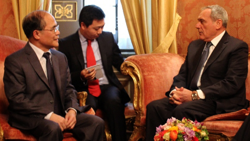 Prosigue el presidente del Parlamento vietnamita su vivita en Italia
