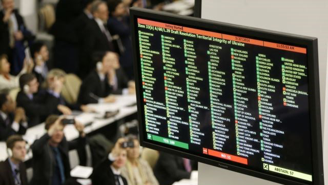 Aprueba ONU polémica resolución para desconocer referendo  en Crimea