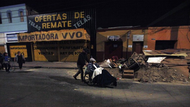 Retira Chile alerta de tsunami tras un terremoto de 8 grados