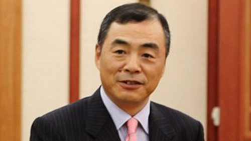 Otorgan sello conmemorativo al embajador chino en Vietnam