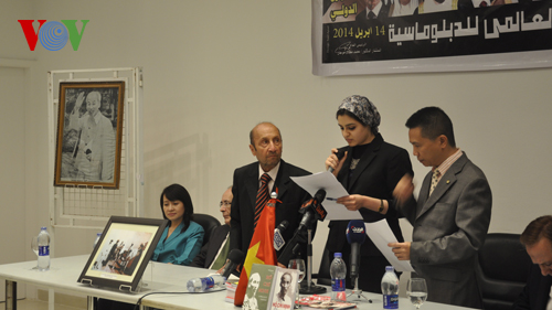 Conferencia sobre el presidente Ho Chi Minh en Egipto