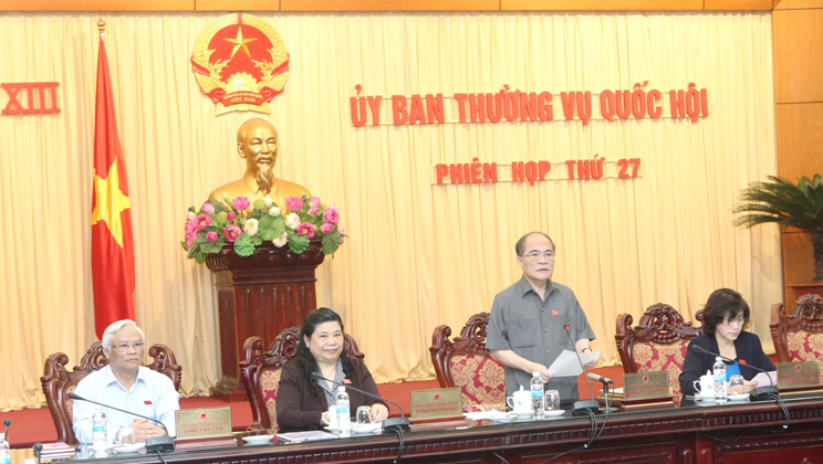 Concluye el Comité Permanente del Parlamento vietnamita agenda de su reunión 27