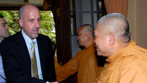 Vietnam refuerza vínculos con Estados Unidos