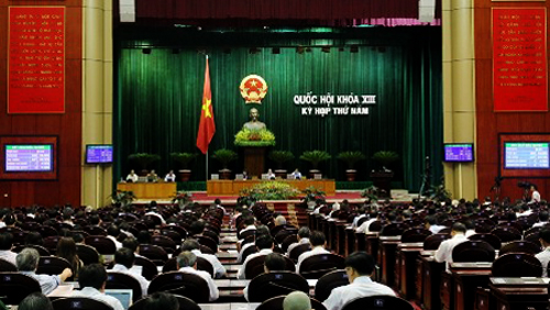 Analiza Parlamento vietnamita borrador de ley para las empresas