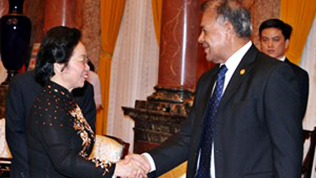 Recibe vicepresidenta de Vietnam a la delegación del Partido del Trabajo de México