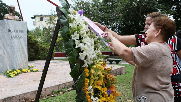 Celebran el aniversario 124 del natalicio del presidente Ho Chi Minh en Cuba y México