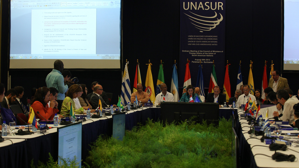 UNASUR rechaza plan estadounidense de imponer sanciones a Venezuela