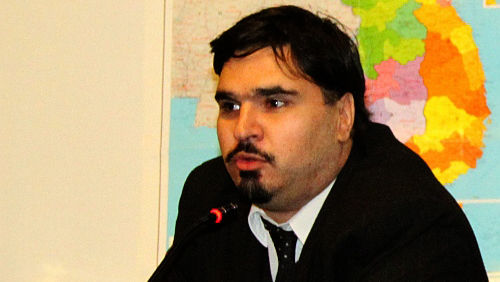 Erudito argentino califica de “ilegal” acción de China en el Mar Oriental