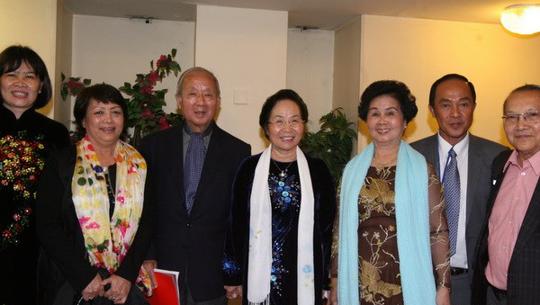 Vicepresidenta elogian aportes de vietnamitas en Francia en desarrollo nacional