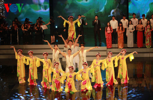 Premian 115 obras periodísticas nacionales notables del 2013