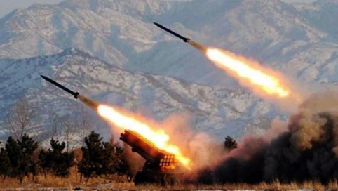 Corea Democrática continúa disparando cohetes