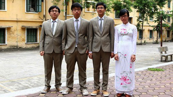4 alumnos vietnamitas premiados en la XXV Olimpiada Internacional de Biología