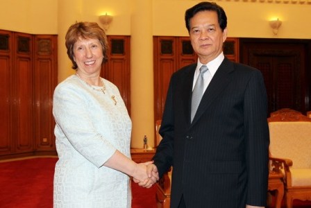 Unión Europea estará al lado de Vietnam en su desarrollo