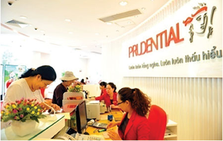 Prudential Vietnam aporta l0 millones de dólares al bienestar social