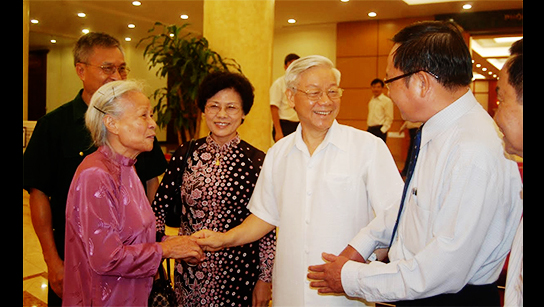 Prestan más atención a ex jóvenes de choque vietnamitas