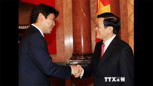 Dirigente vietnamita recibió a jóvenes diputados japoneses