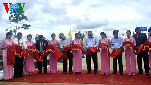 Visita de trabajo del vicepremier Nguyen Xuan Phuc en provincia de Quang Nam