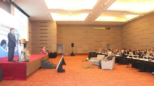 Respetar la ley internacional para mantener la paz en el Mar Oriental