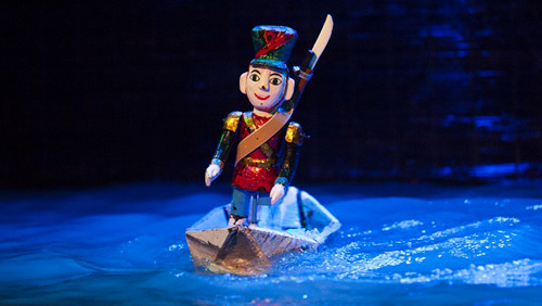 Llegan por primera vez a Japón actuaciones de marionetas sobre el agua de Vietnam