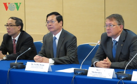 Empresas de Vietnam y Rusia impulsan negocios e inversiones