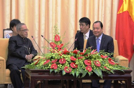Presidente indio visita Ciudad Ho Chi Minh