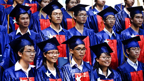 Vietnam enaltece el desarrollo de fuerzas intelectuales