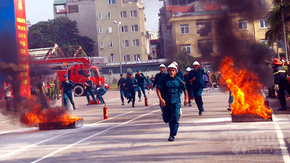 Comparte Francia experiencias profesionales en seguridad social para Vietnam