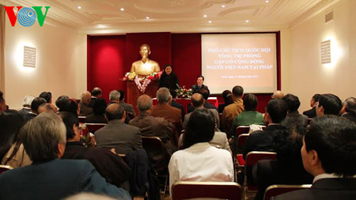 Reconocen aportes de vietnamitas en Francia al desarrollo de ambos países